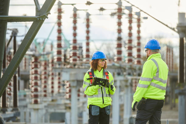 Best Emergency Electrical Repair  in Lindenhurst, IL