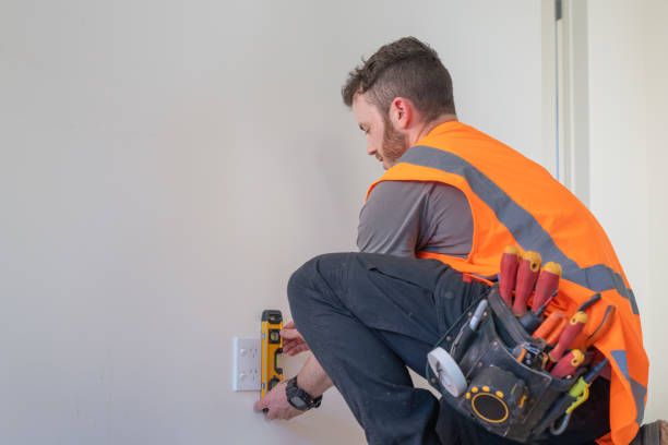Best Electrical Troubleshooting Services  in Lindenhurst, IL
